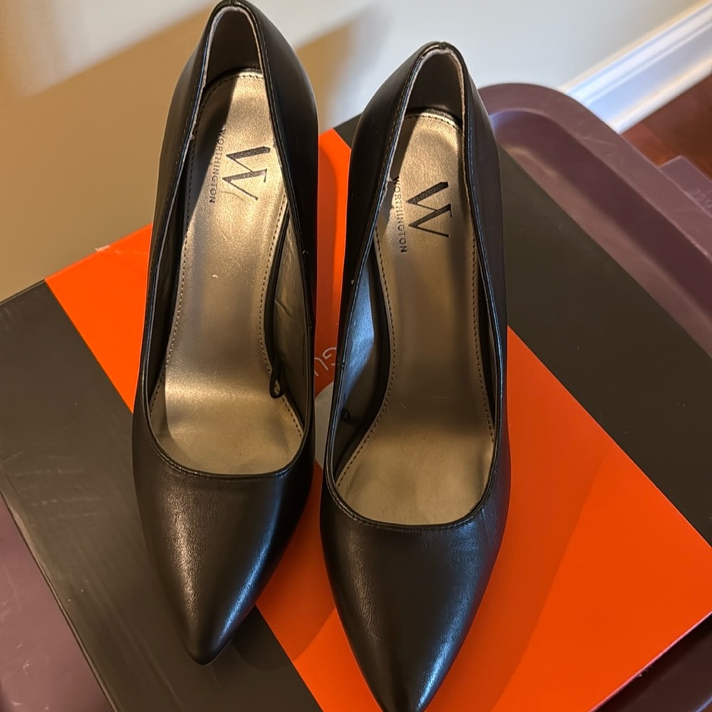 Black high heels women’s shoes size 8 by Worthington